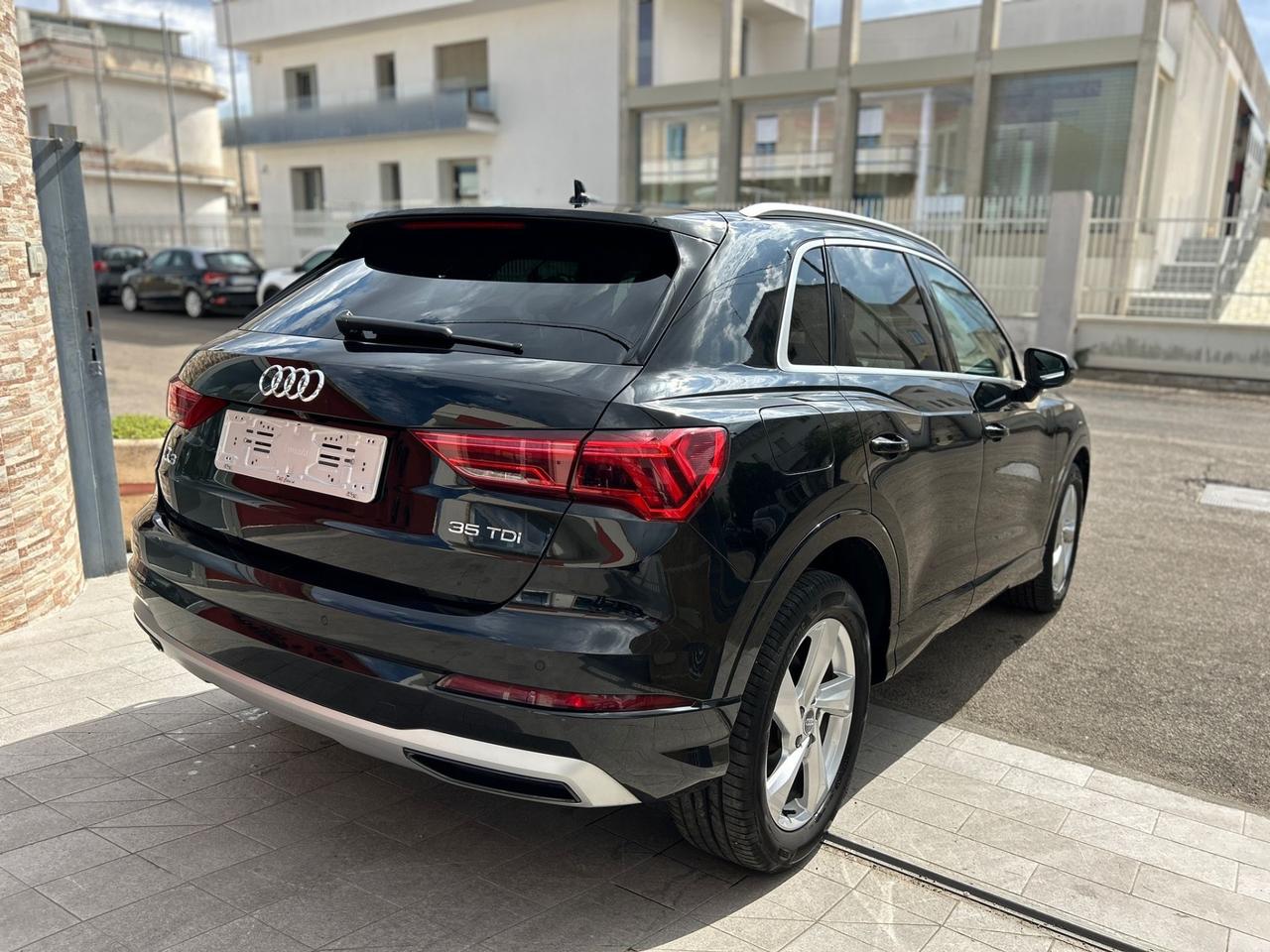 Audi Q3 35 TDI S tronic Business Advanced-Mod.2020