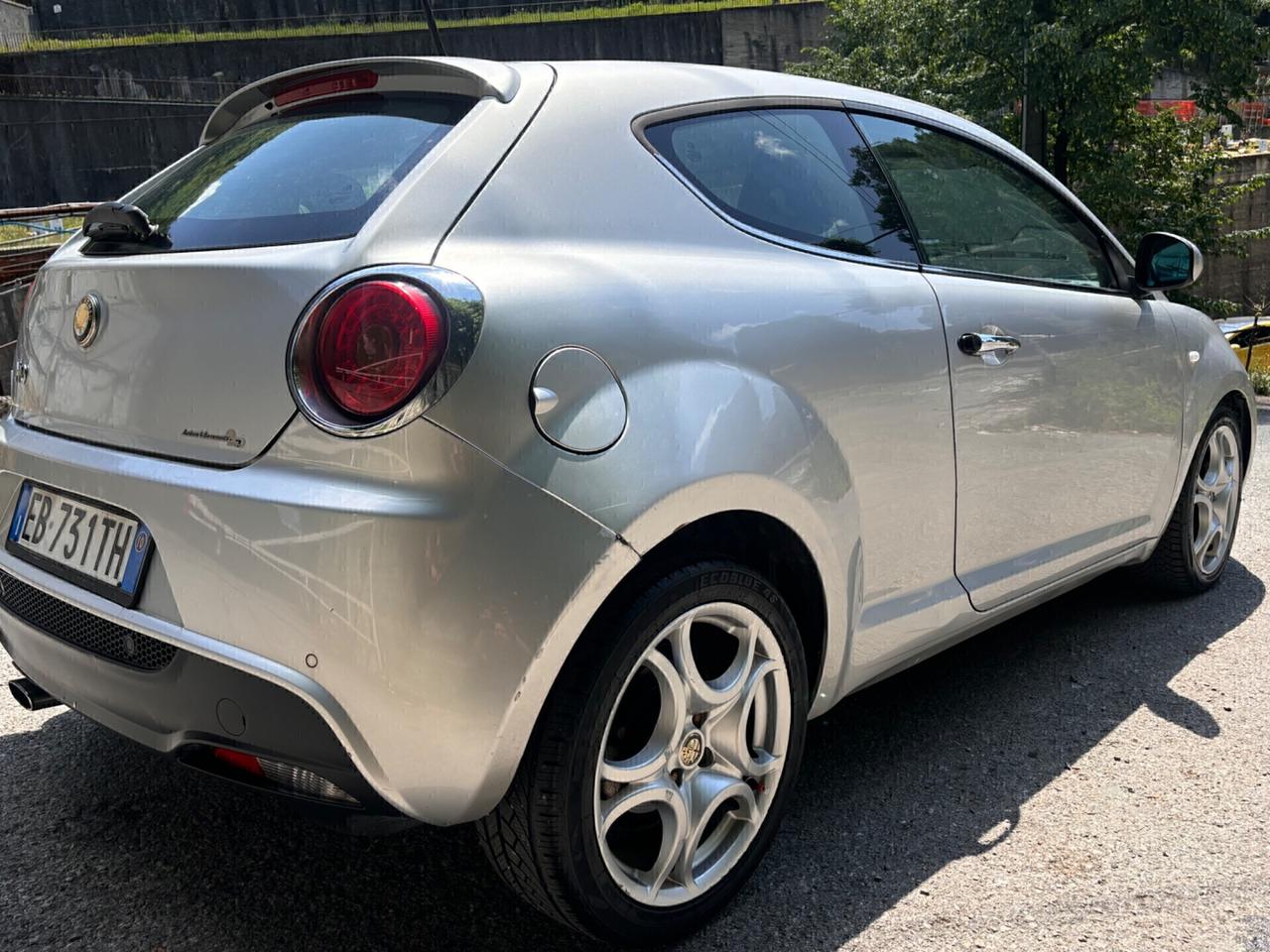 Alfa Romeo MiTo 1.3 JTDm 16V 90 CV Distinctive Sport Pack