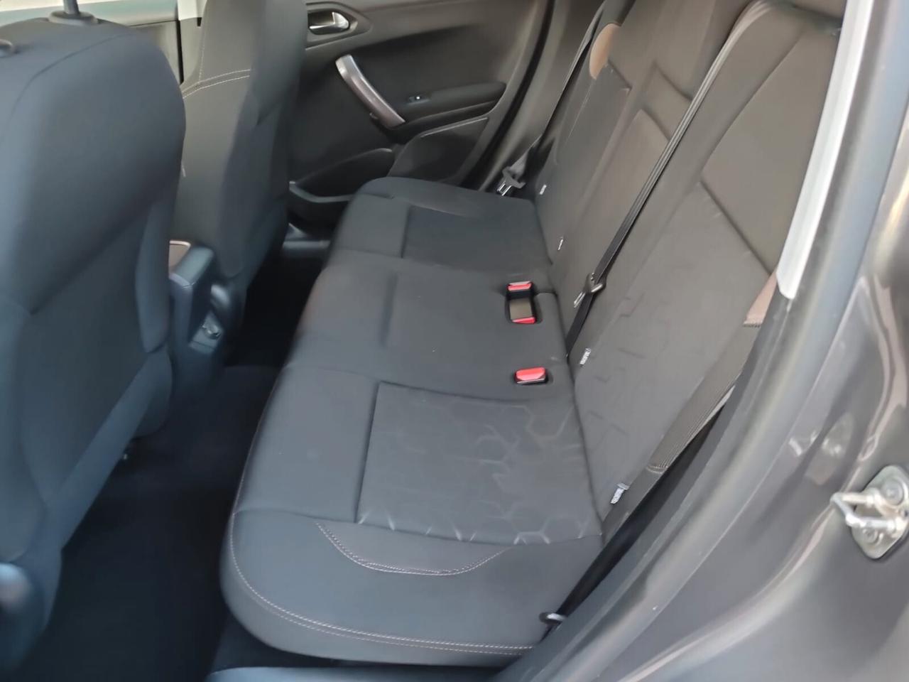 Peugeot 2008 1.6 HDI 75CV (KM 76000)