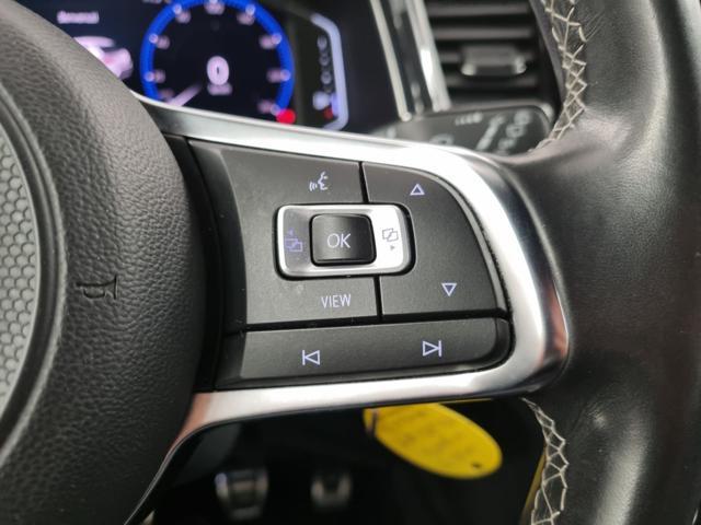 VOLKSWAGEN T-Roc 1.5 TSI ACT Style BlueMotion Technology R-LINE