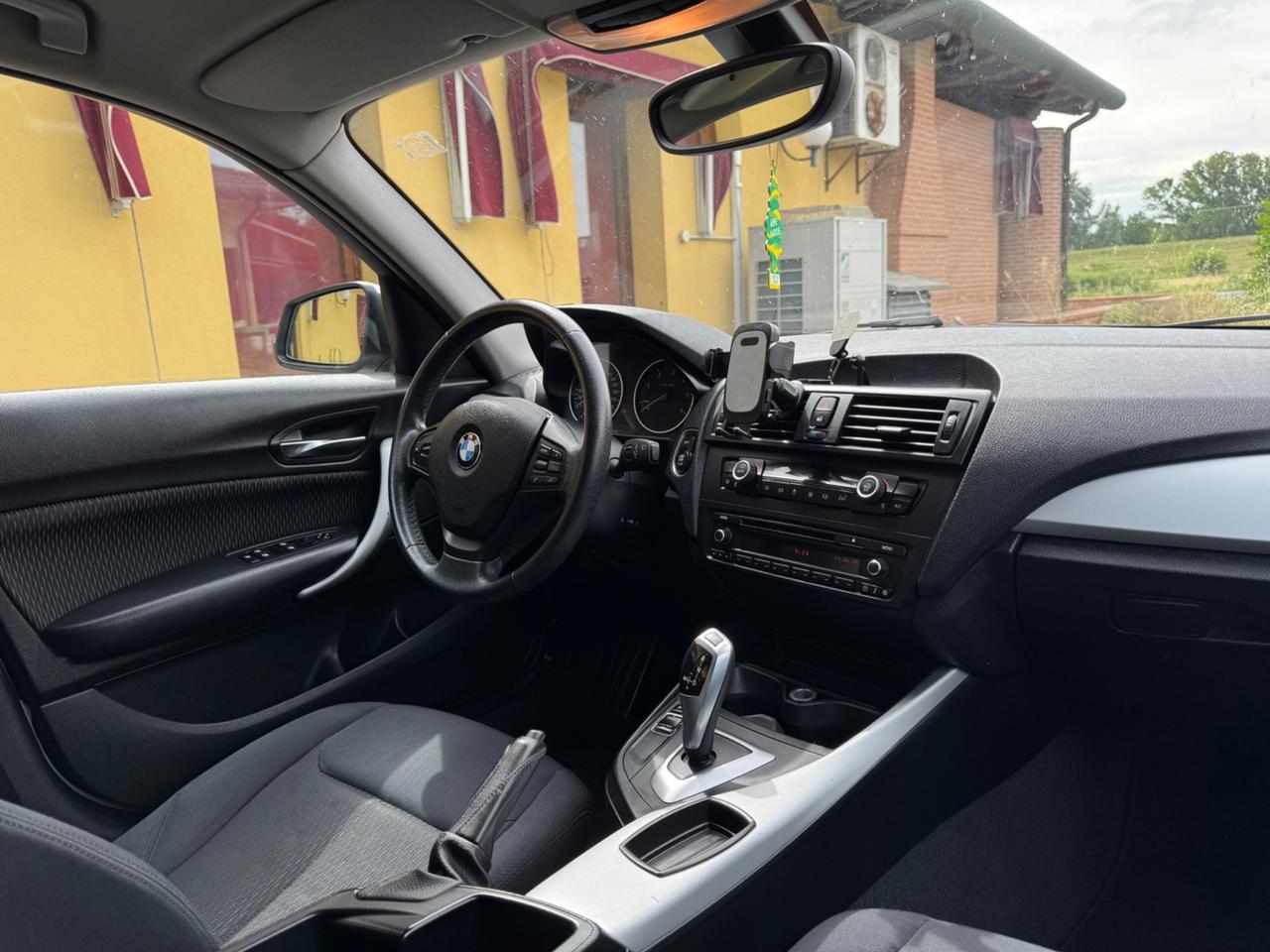 Bmw 118 118d 5p. Msport