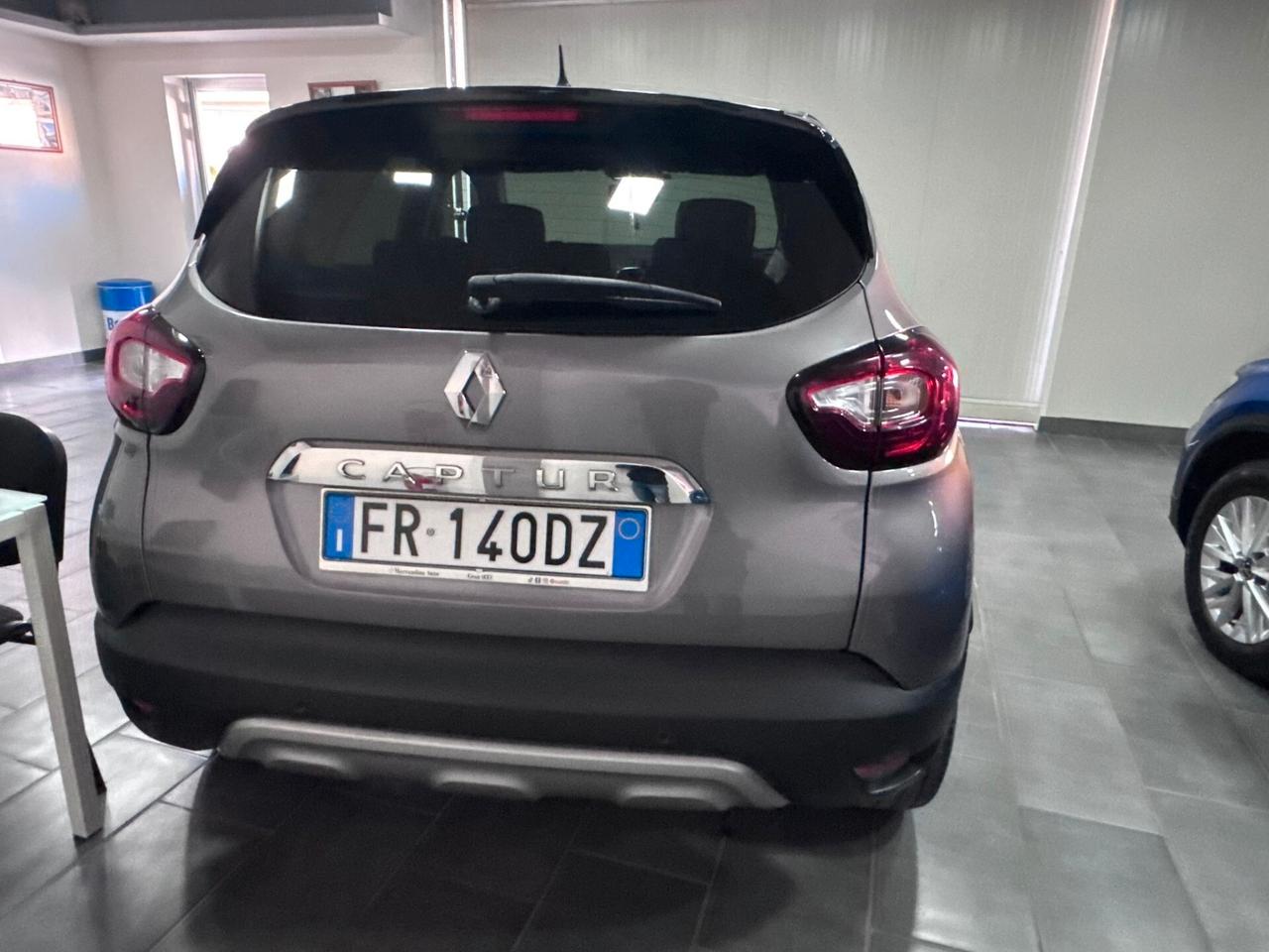 Renault Captur dCi 8V 110 CV Start&Stop Energy Sport Edition2