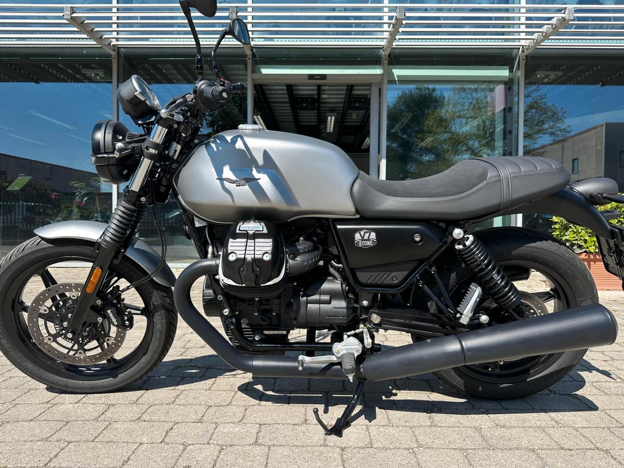 Moto Guzzi V7 IV STONE 850 E5