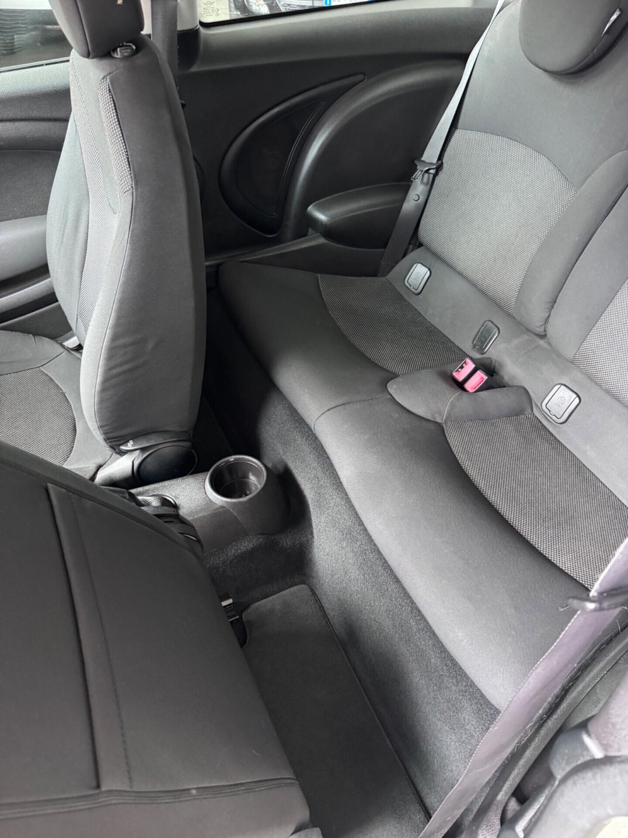 Mini Cooper 1.4 benzina Ray