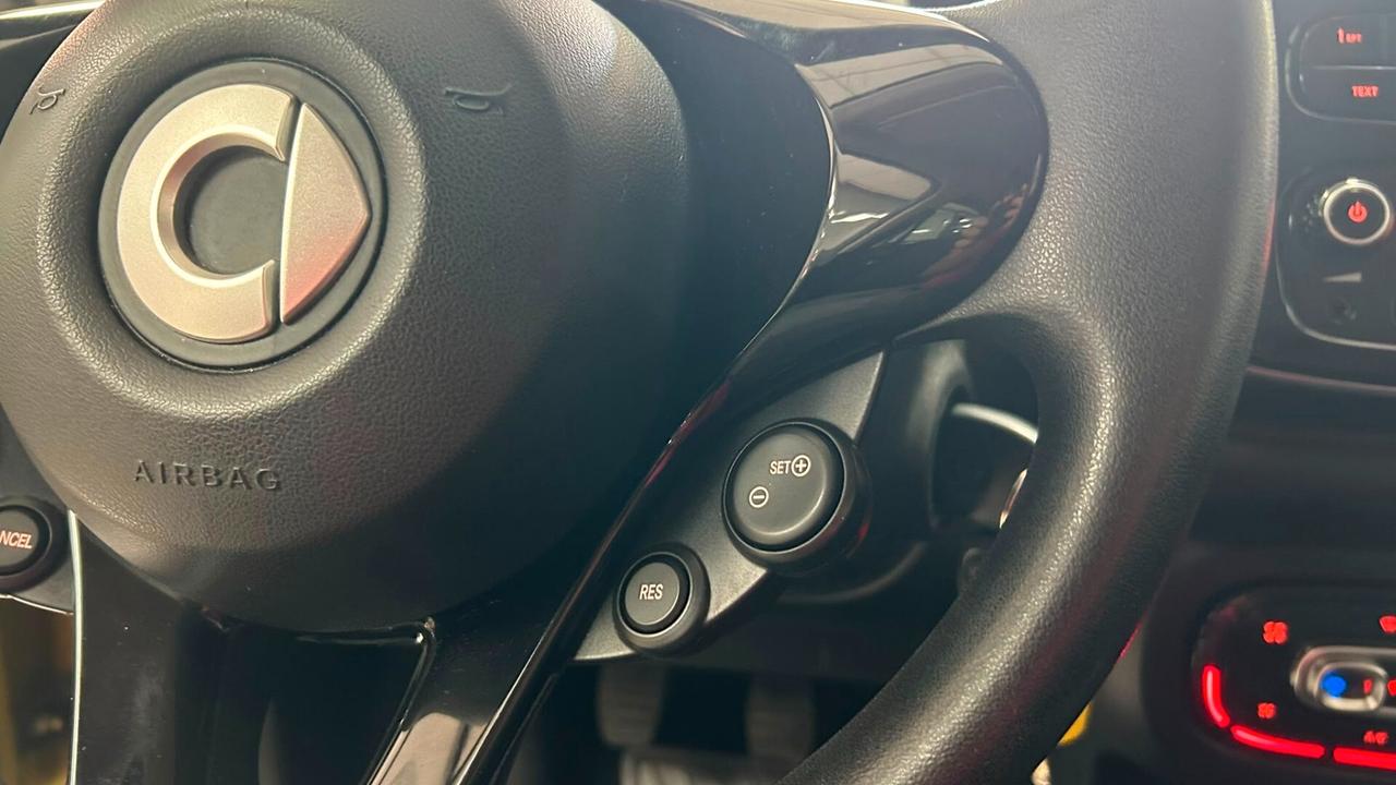 Smart ForFour 70 1.0 Passion