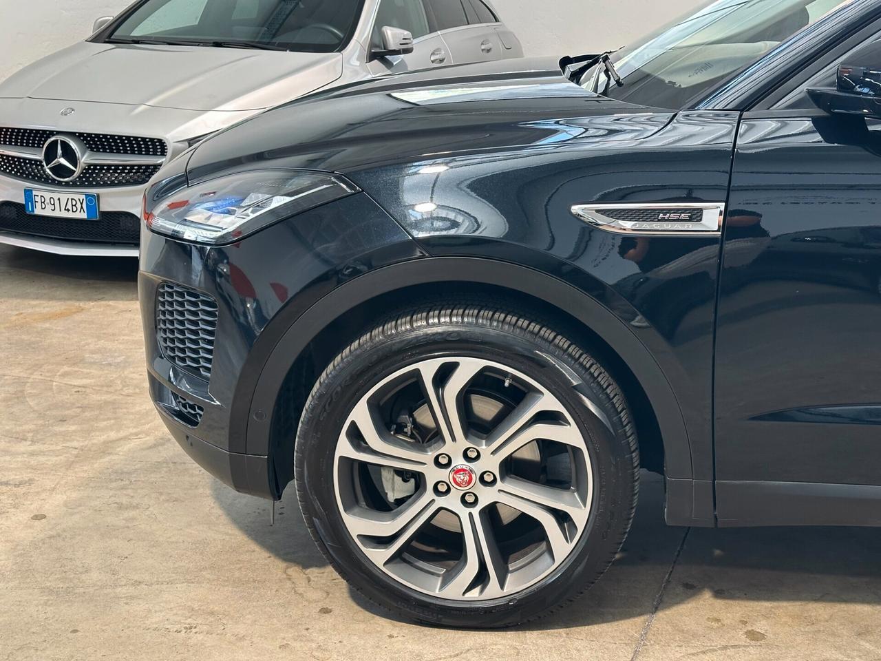 Jaguar E-Pace 2.0D 180 CV AWD aut. R-Dynamic HSE