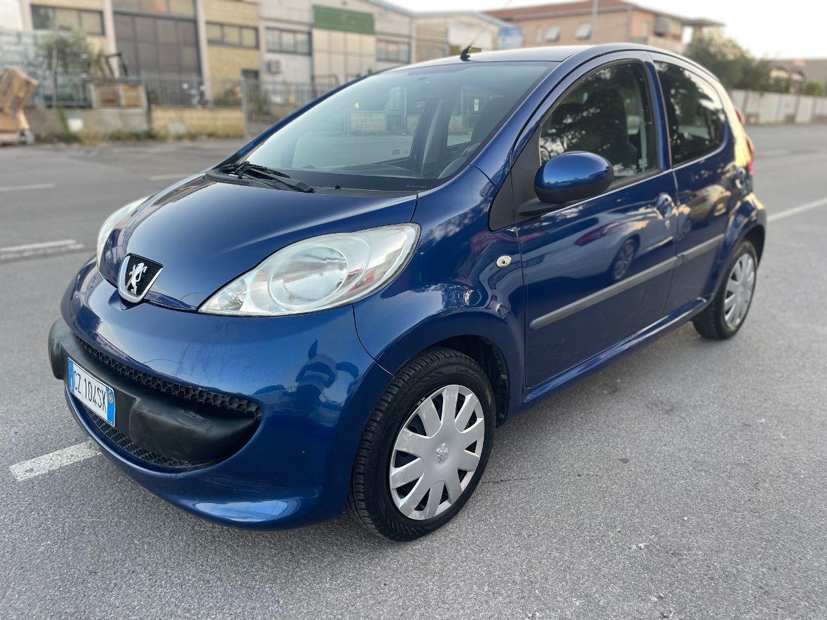 PEUGEOT - 107 - 5p. Sweet Years