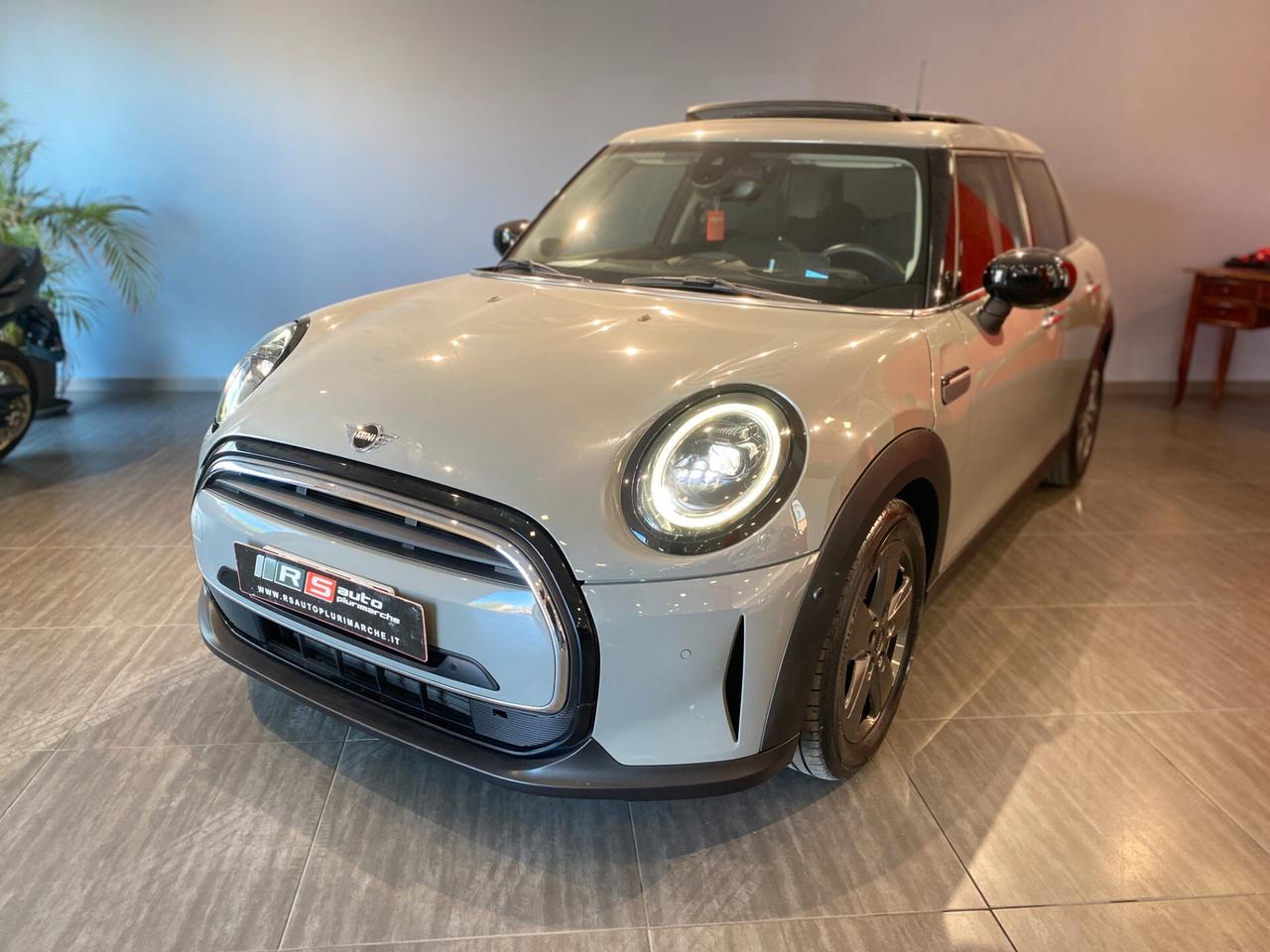 Mini 1.5 Cooper Essential 5 porte TETTO