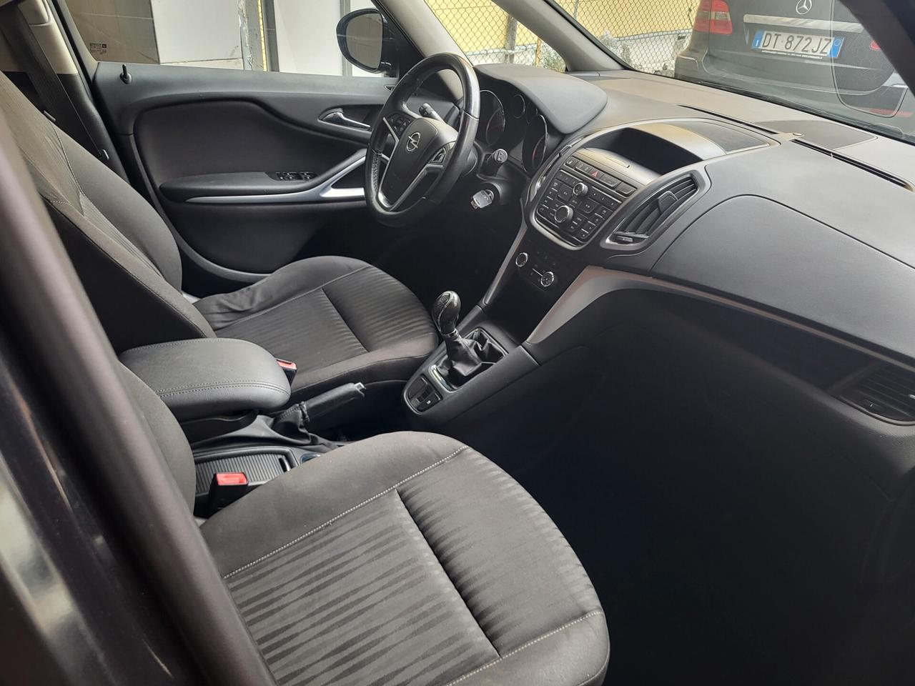 Opel Zafira 1.6 ECOM 7 POSTI metano