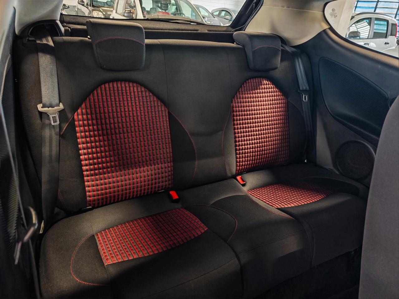 Alfa Romeo MiTo 1.4 78 CV Distinctive