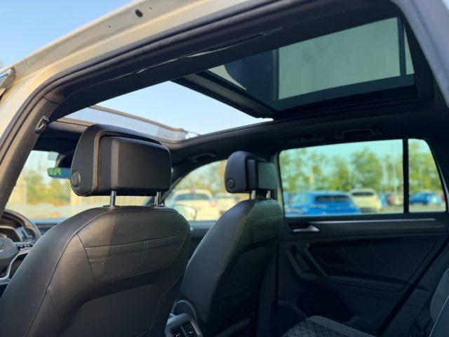 VOLKSWAGEN Tiguan 2.0 TDI R-Line TETTO APRIBILE