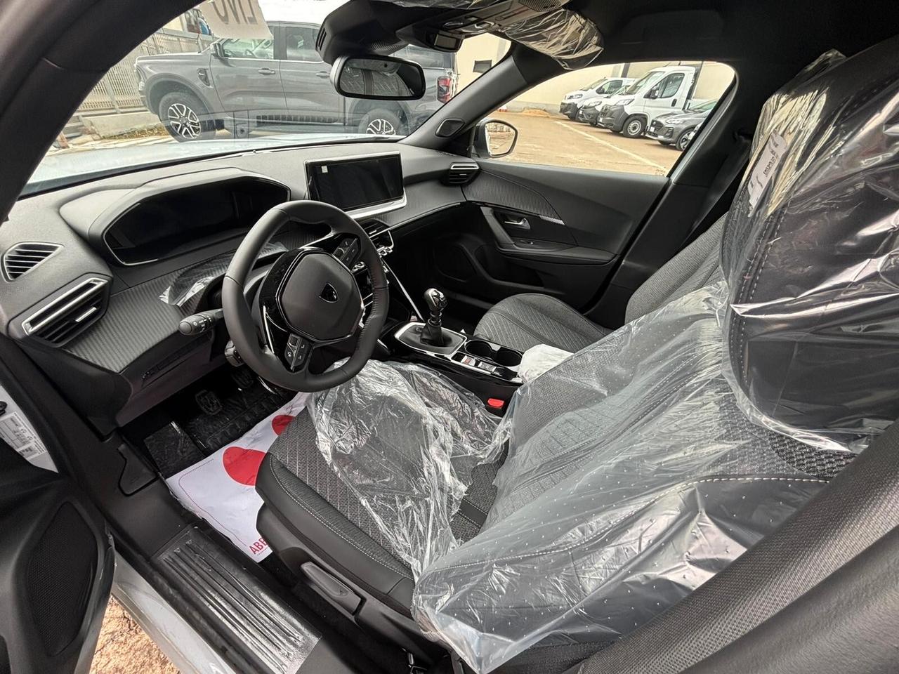 Peugeot 2008 1.2 PureTech Allure