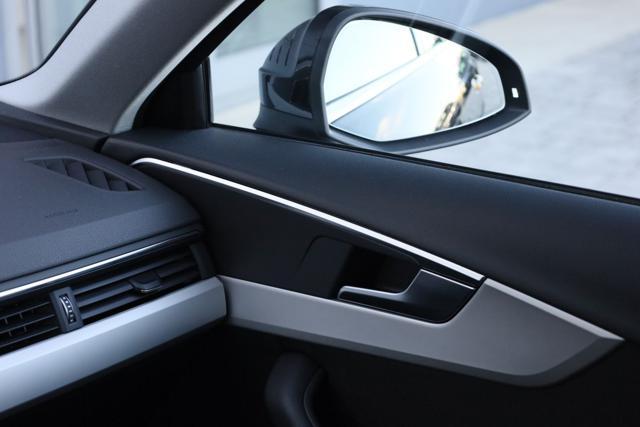 AUDI A4 Avant 35 TDI/163 CV S tronic