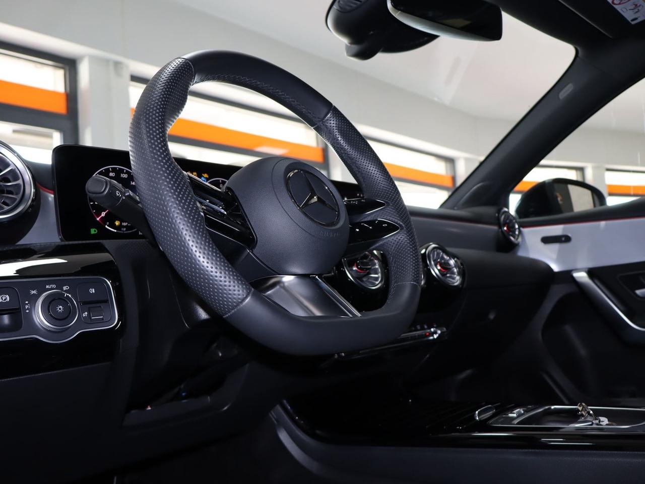 Mercedes-Benz A 250 AMG Line Premium Plus A #12071