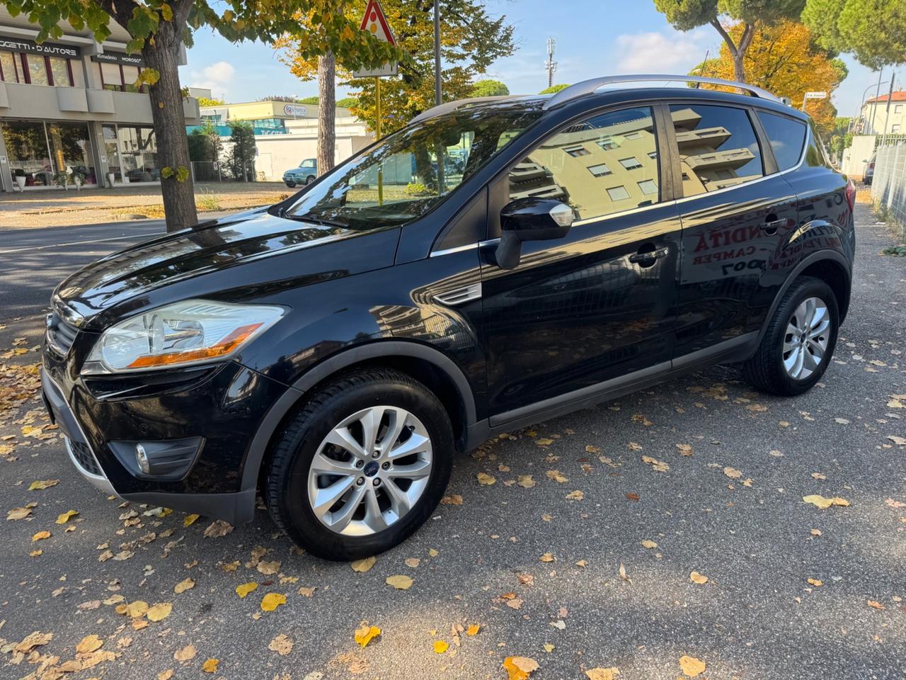 Ford Kuga 2.0 TDCi 4WD Tetto panorama garanzia 12 m