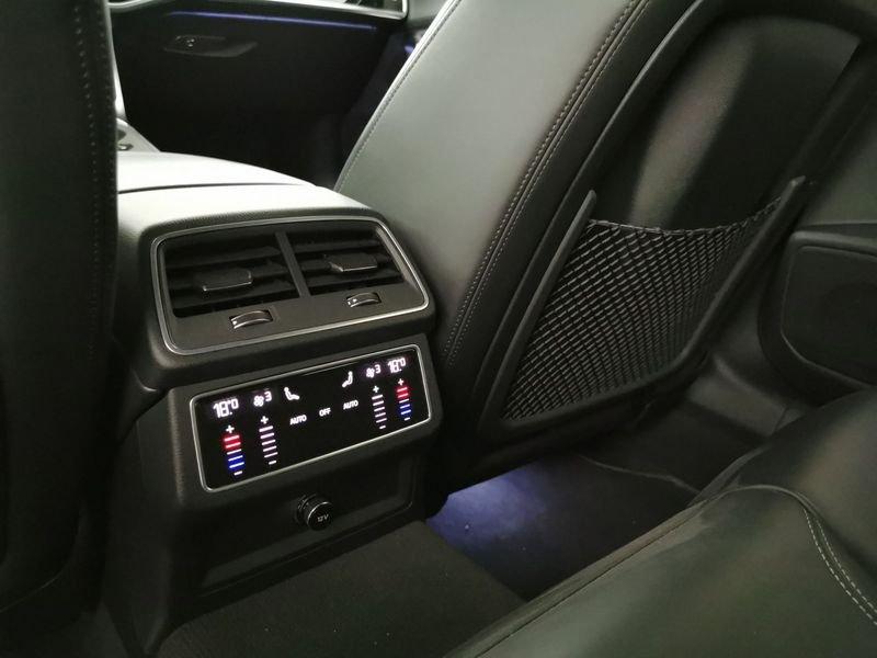 Audi A6 Avant 40 2.0 tdi mhev Business Sport quattro s-tronic