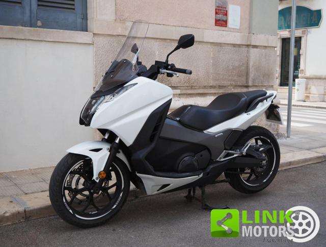 HONDA Integra 750 * ? 84,00 al mese*