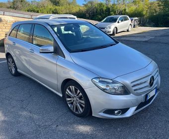 Mercedes-benz B 180 B 180 CDI Premium cambio automatico navi