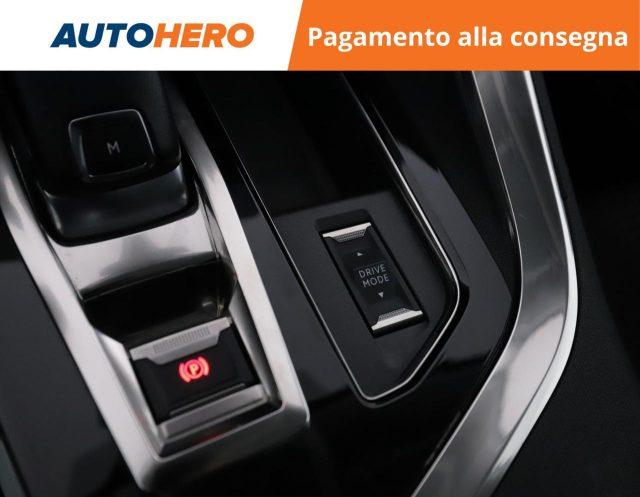 PEUGEOT 3008 BlueHDi 130 S&S EAT8 Active Business