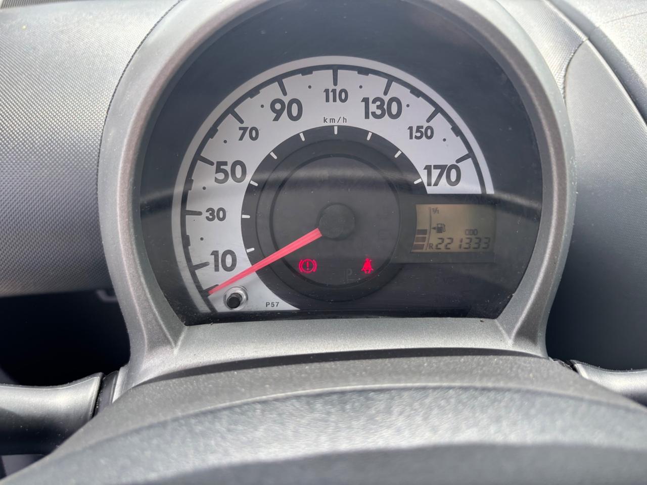 Toyota Aygo 1.0 12V VVT-i 5 porte Now Connect