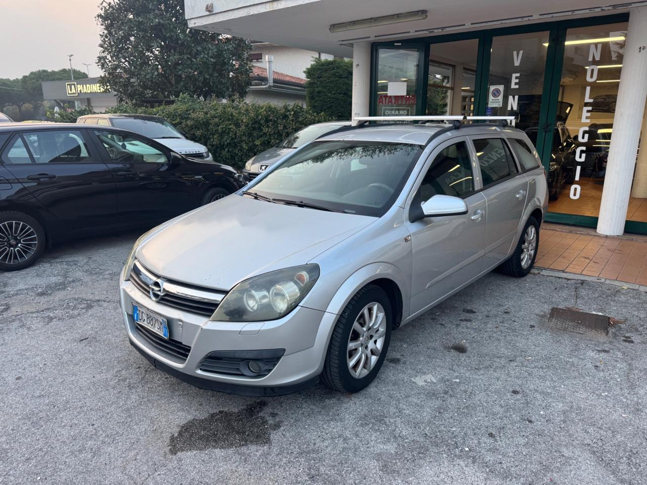 Opel Astra 1.4 16V Twinport 5 porte Enjoy