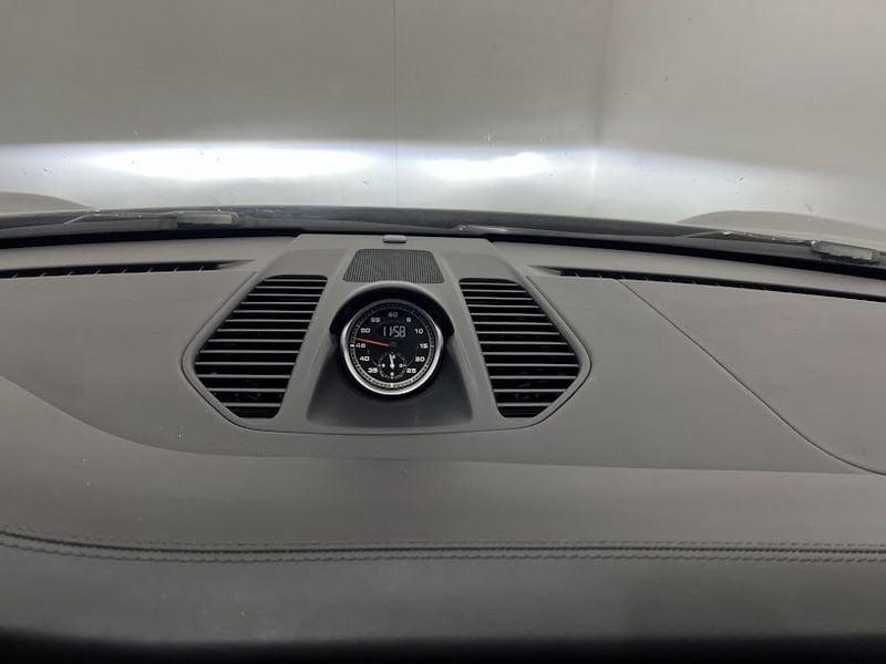 Porsche 911 CARRERA 4S Coupe