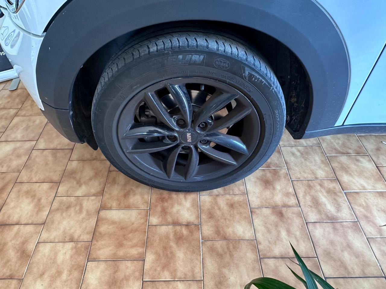 Mini Cooper D Countryman 2.0 Automatica 119.000km