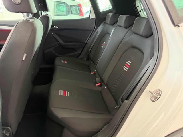 SEAT Arona 1.0 TGI FR