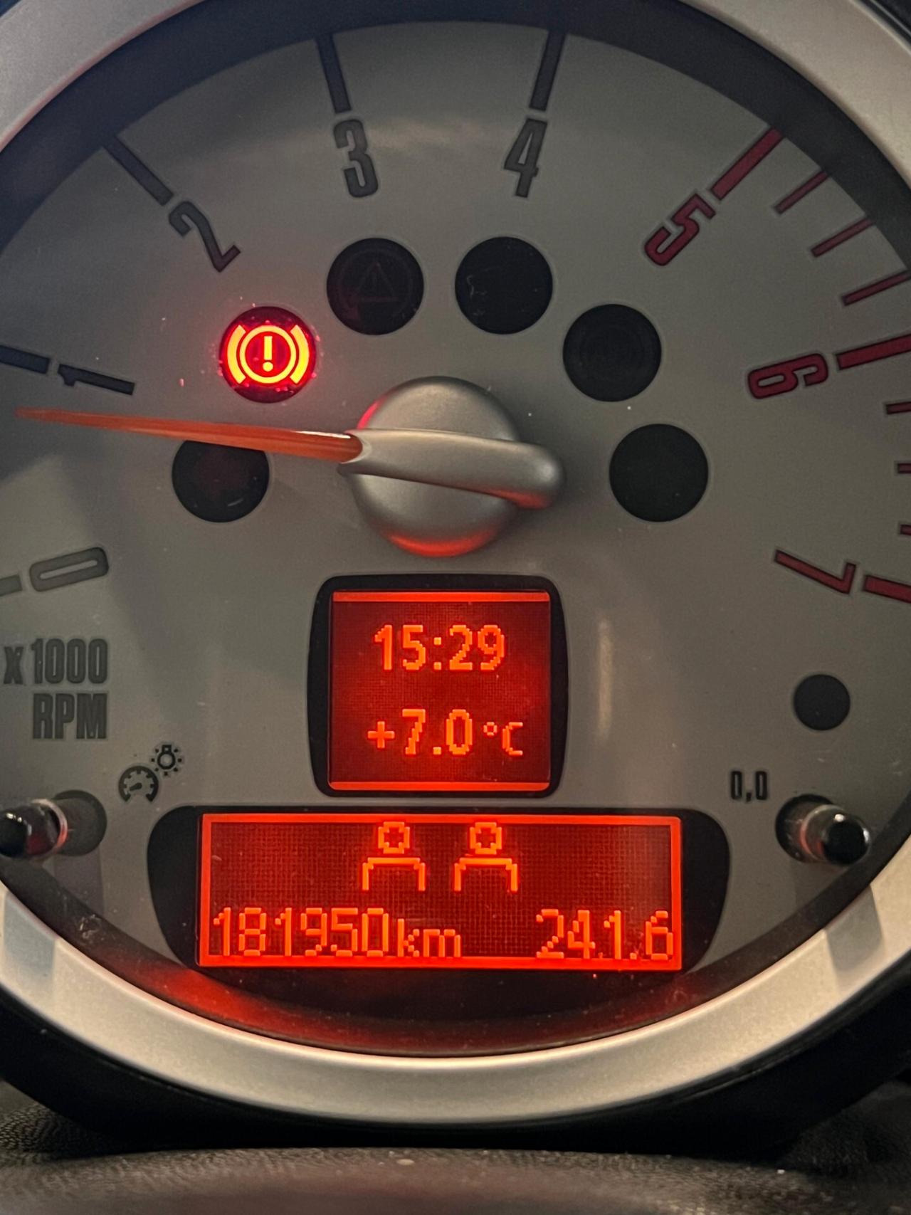 Mini 1.6 16V Cooper D