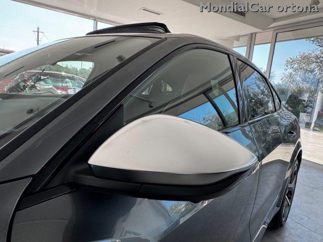 AUDI e-tron S SPB sport attitude 3motori 503cv tetto