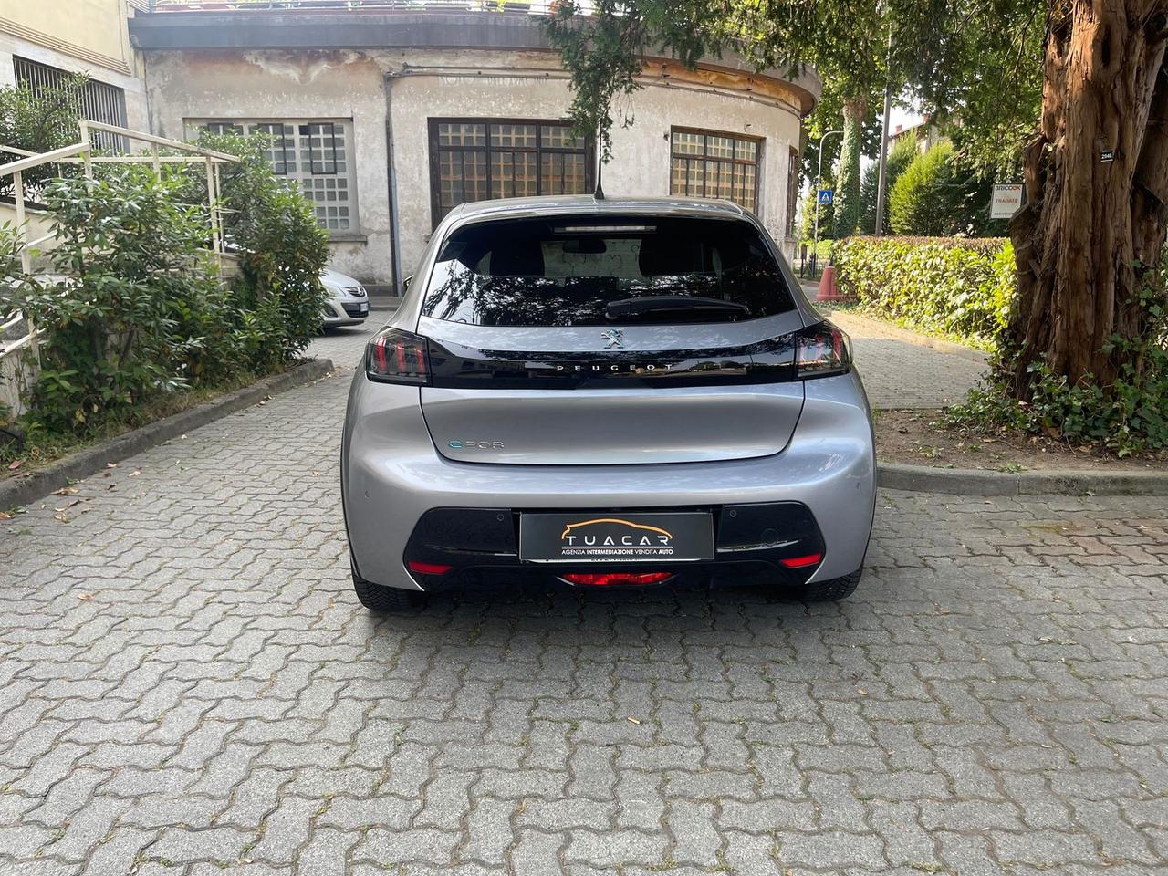 Peugeot 208 Allure e-208 #5990