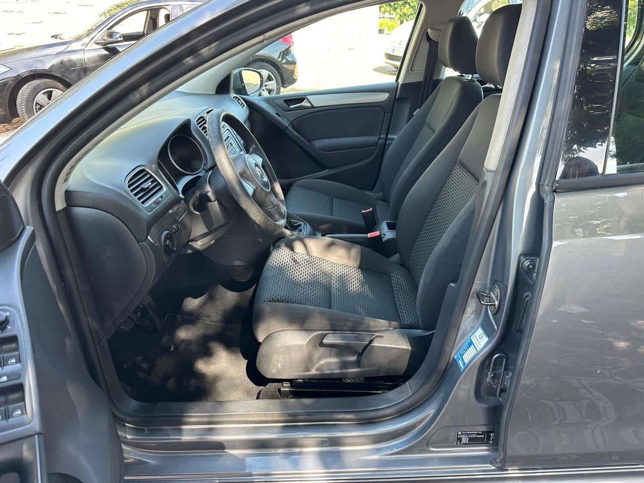 Volkswagen Golf 1.6 TDI DPF 5p. Highline