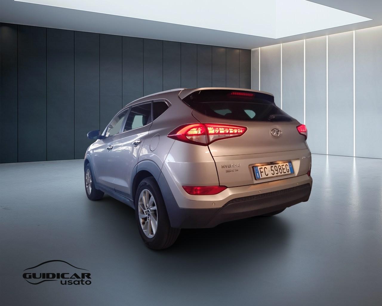 HYUNDAI Tucson II 2015 - Tucson 1.7 crdi Xpossible 2wd 115cv
