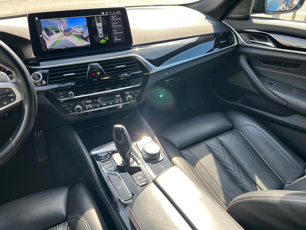 Bmw serie 5 M-Sport 520d 190cv.