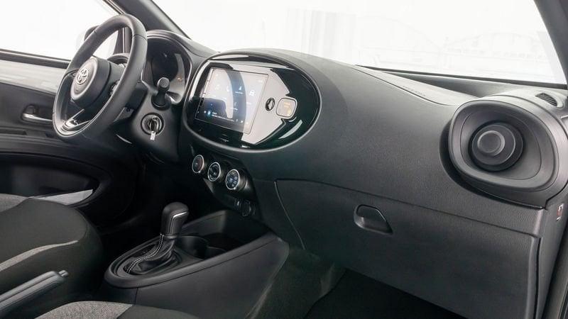 Toyota Aygo X 1.0 Active 72cv s-cvt