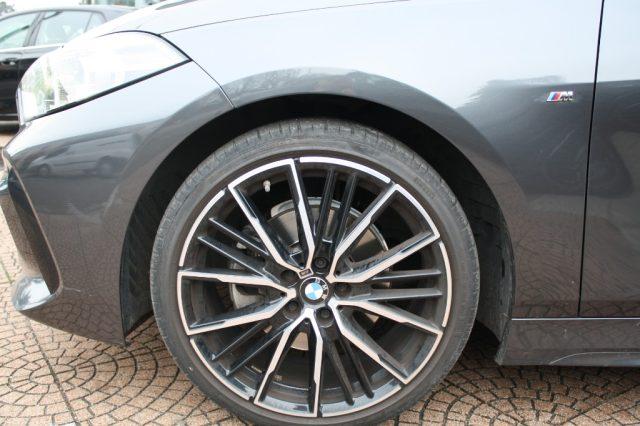 BMW 118 i 5p. Msport