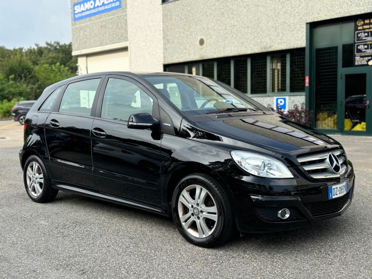 Mercedes-benz B 180 BlueEFFICIENCY