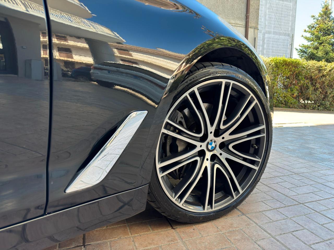 Bmw 540d xDrive Touring 320 cv