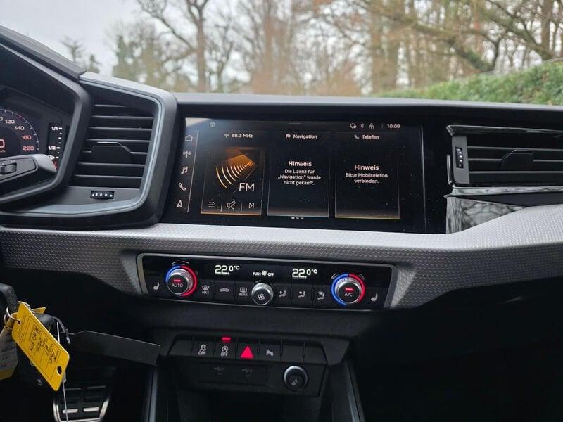 Audi A1 Sportback 30 TFSI S tronic S line edition CAMERA LED NAVI