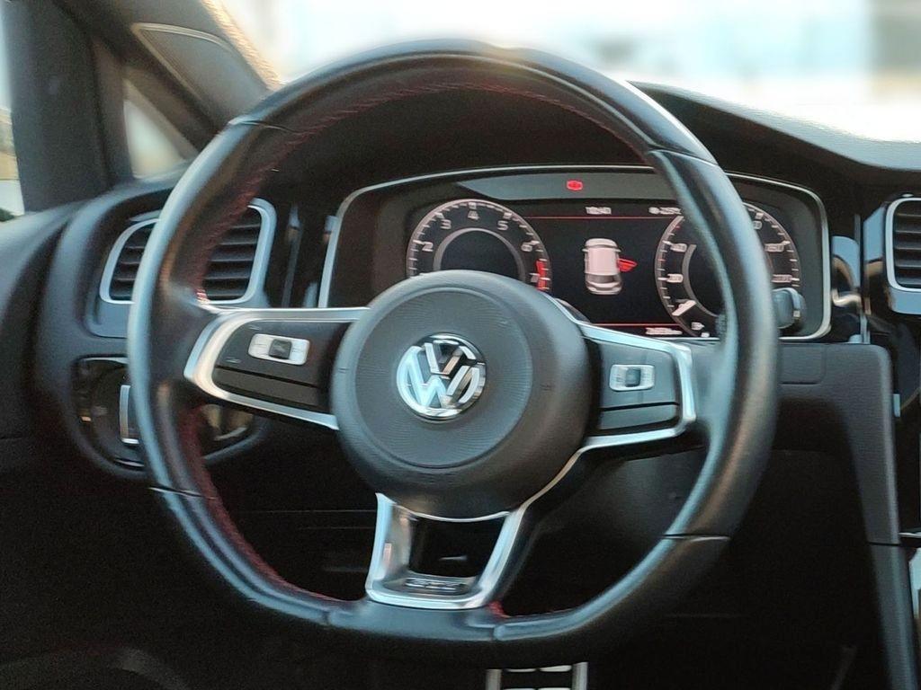 Volkswagen Golf GTI Performance 2.0 245 CV TSI DSG 5p. BMT