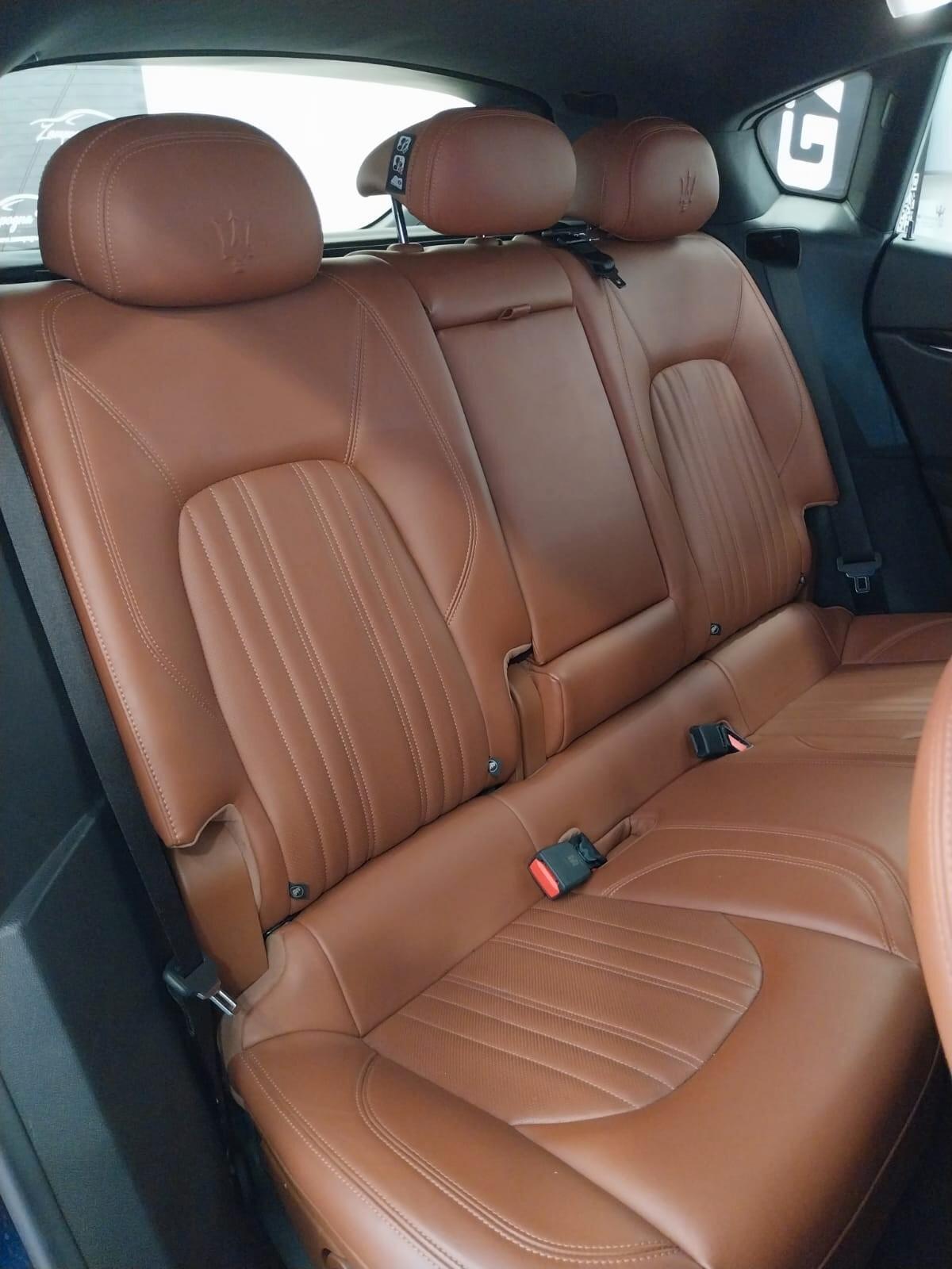 Maserati Levante 3.0 V6 Diesel 275CV - 2016