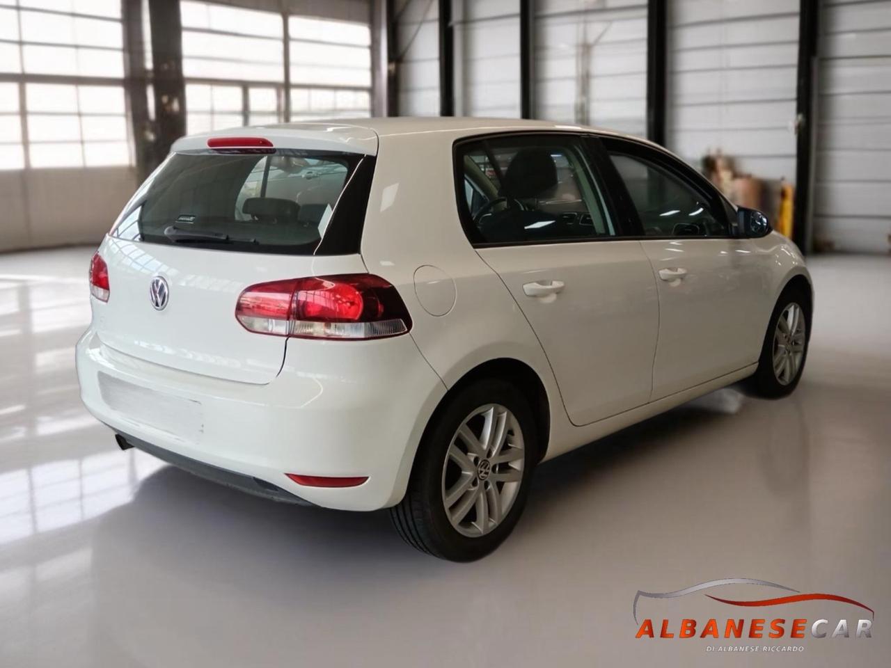 Volkswagen Golf 1.6 TDI DPF 5p. Highline