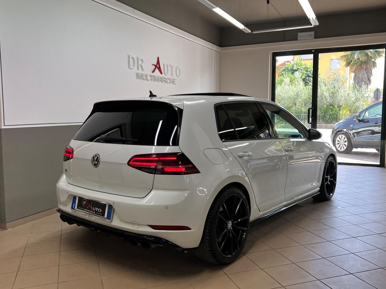 Volkswagen Golf R 2.0 TSI DSG 4MOTION 5p. BMT