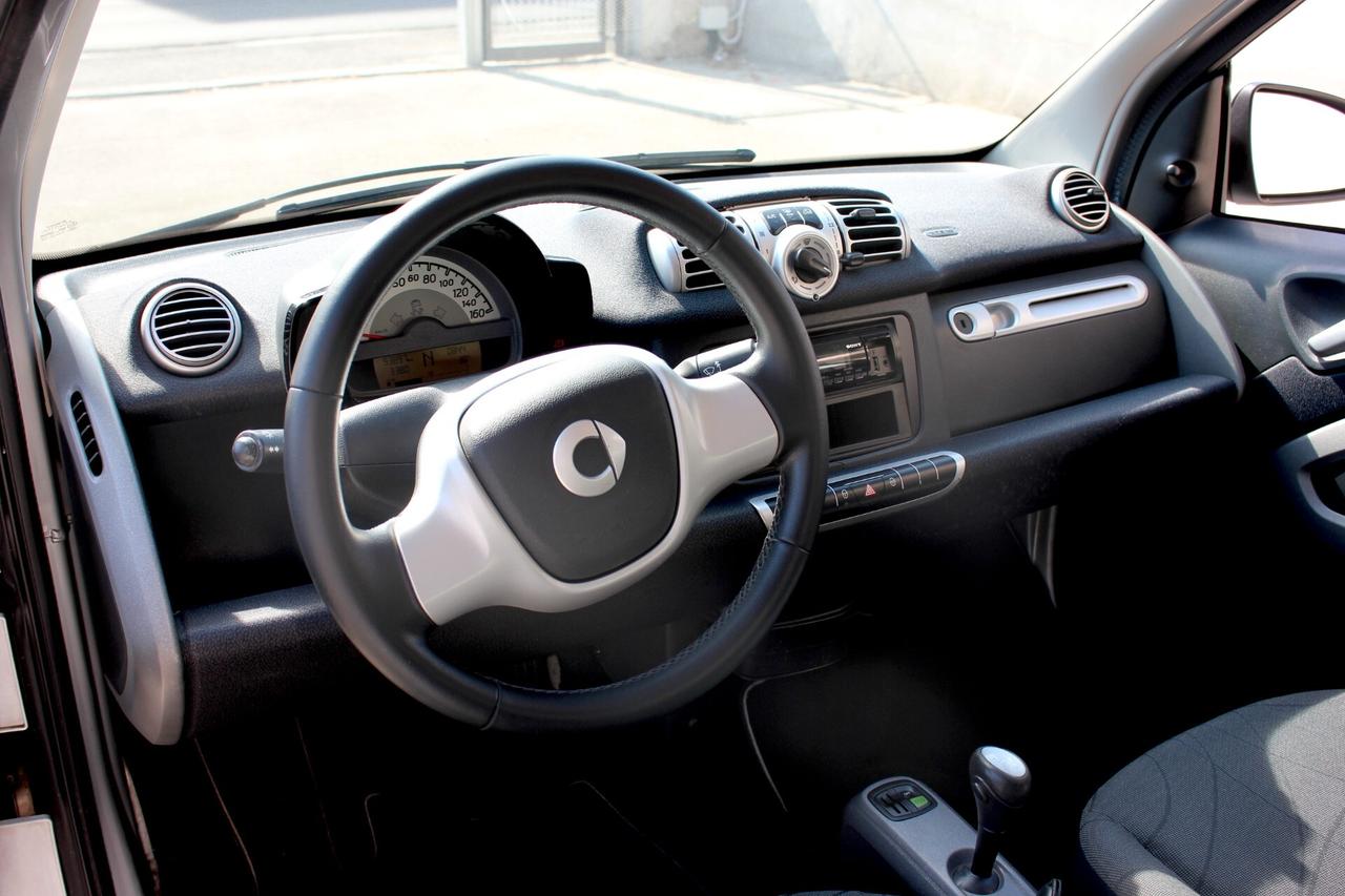 smart forTwo *PREZZO VERO* 1.0 mhd 71cv KM REALI CERTIFICATI FRIZIONE NUOVA TETTO PANORAMICO TAGLIANDATA E GOMMATA GARANZIA 12 MESI