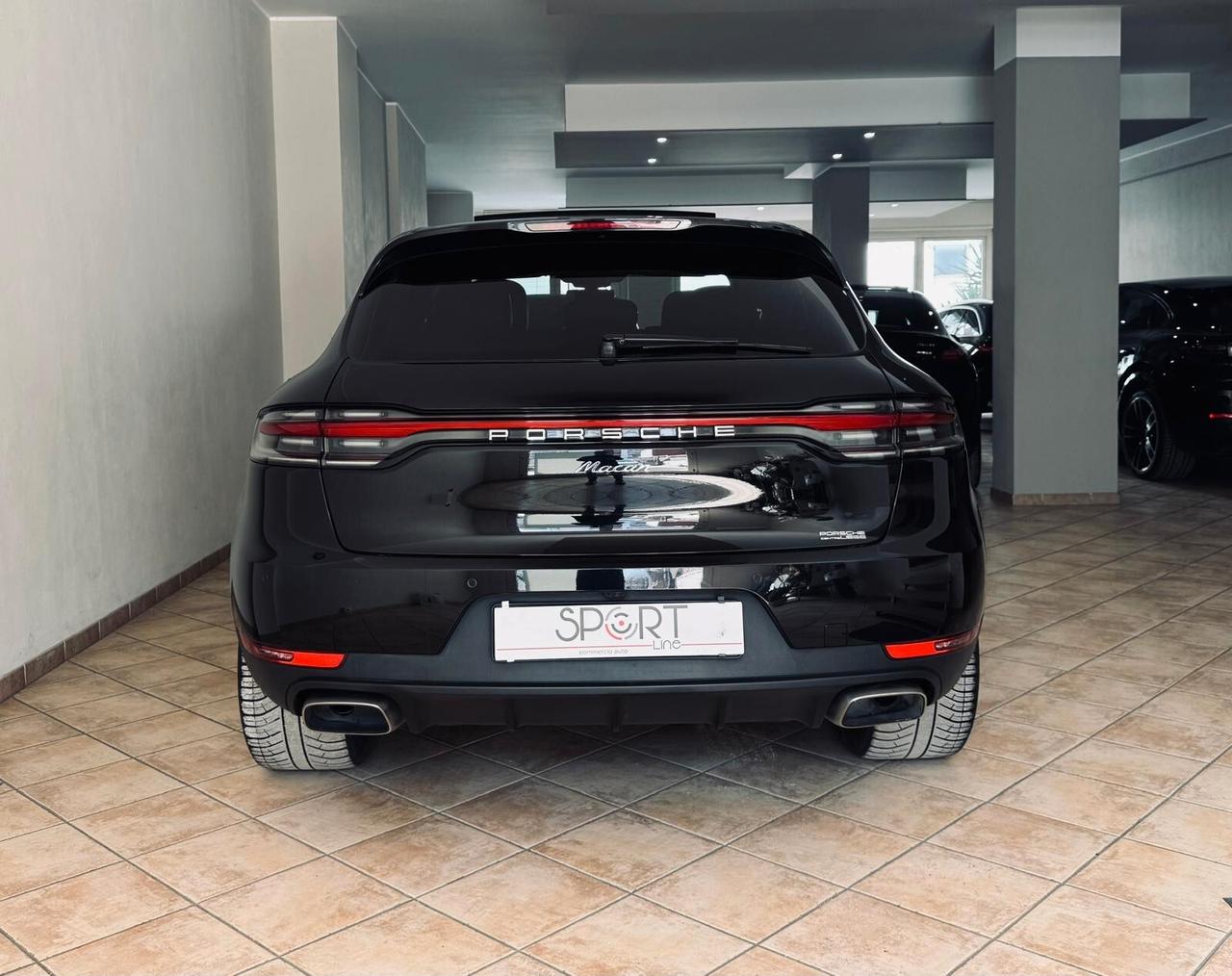 Porsche Macan 2.0 245CV TETTO PDLS+