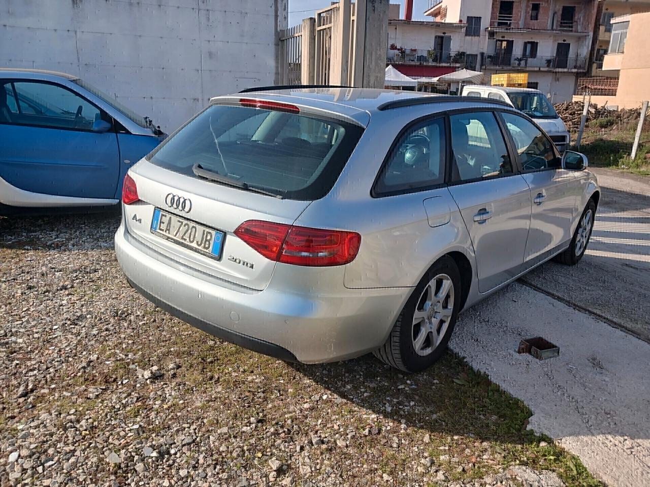 Audi A4 2.0 TDI 143CV GARANTITA 12 MESI