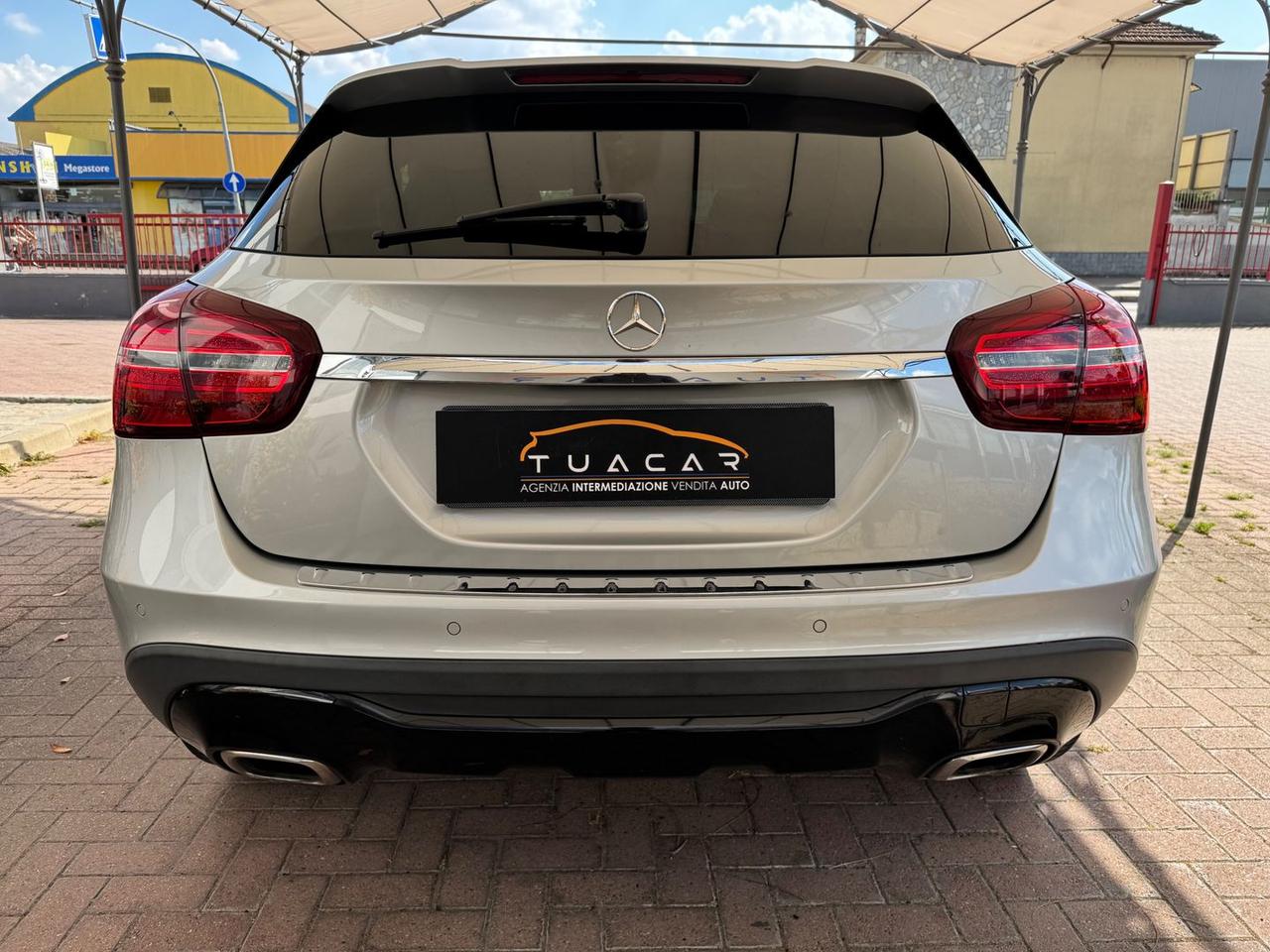 Mercedes-Benz GLA 220 Premium GLA 220 D #6418