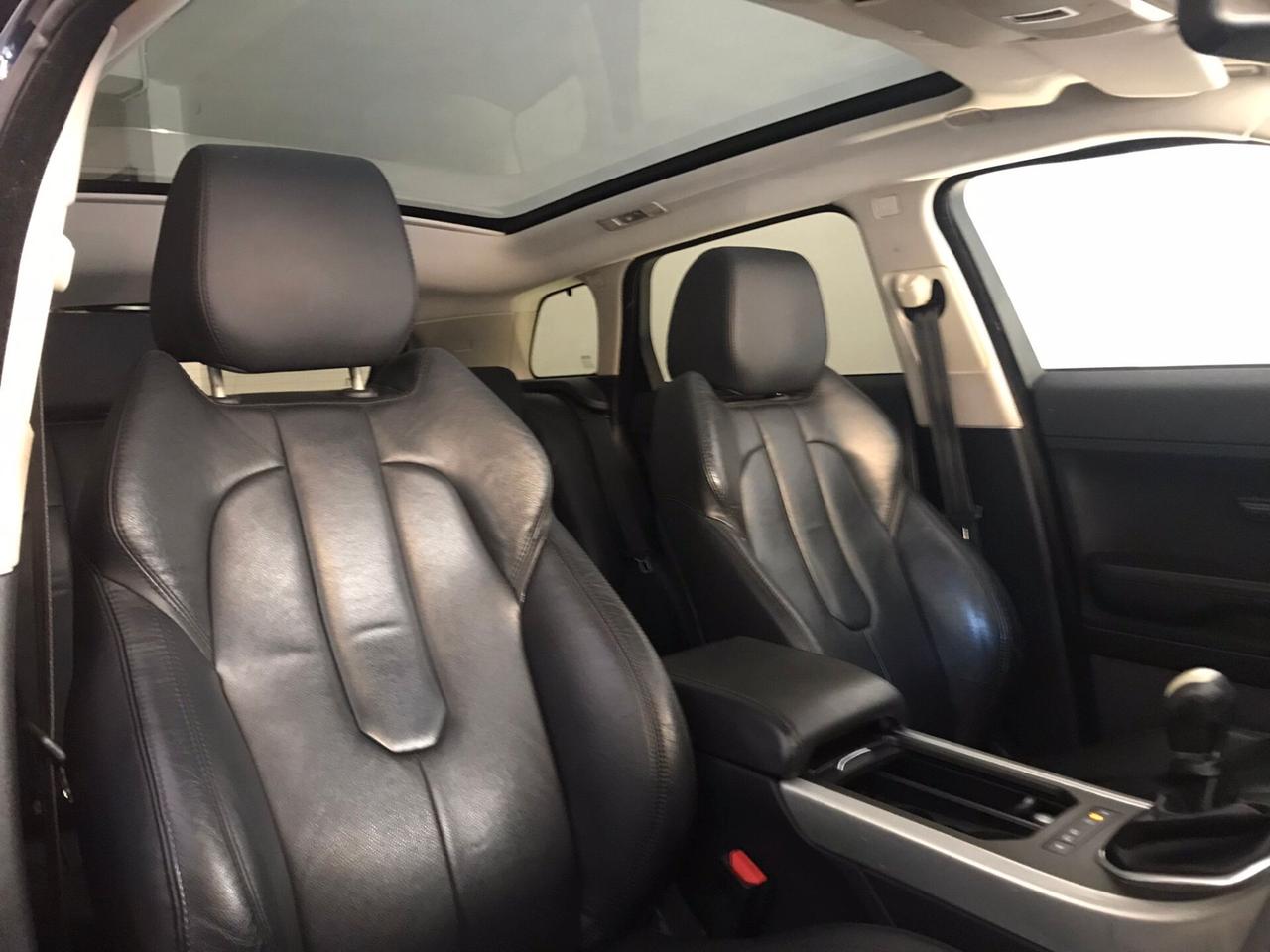 Land Rover Evoque 2.2 TD4 5p. PRESTIGE PANORAMICO