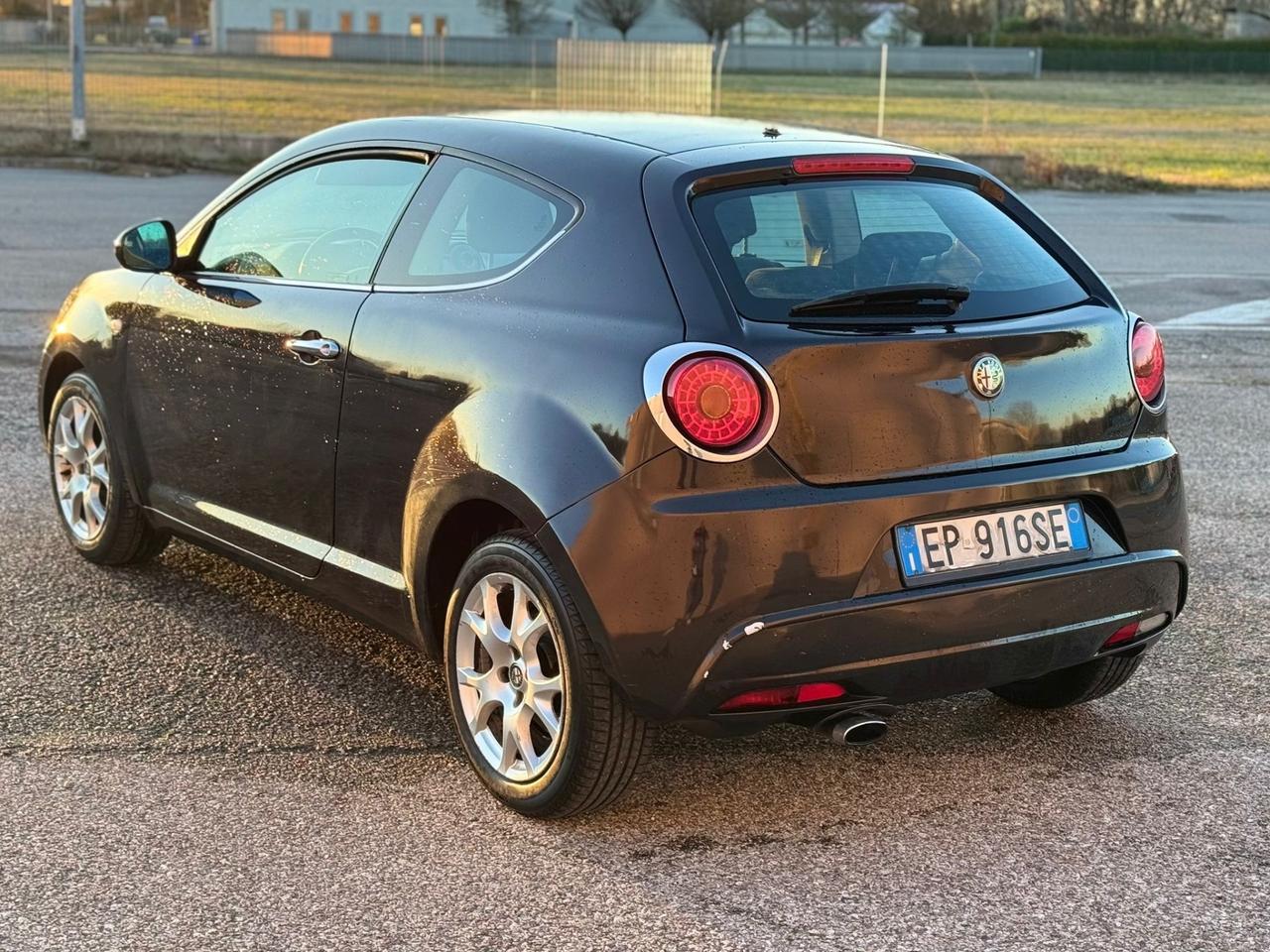 Alfa Romeo MiTo 1.6 JTDm-2 Sport Pack