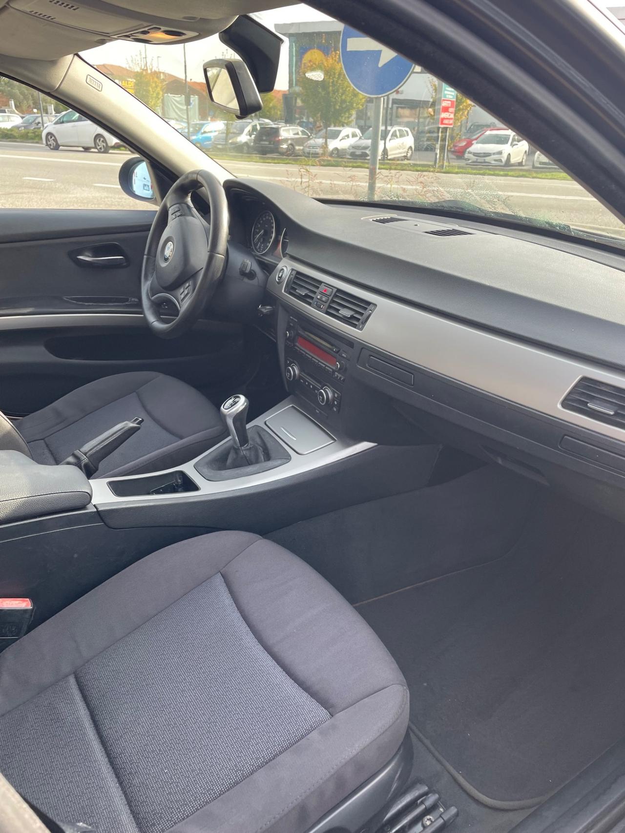 Bmw 318 318d cat Touring Attiva